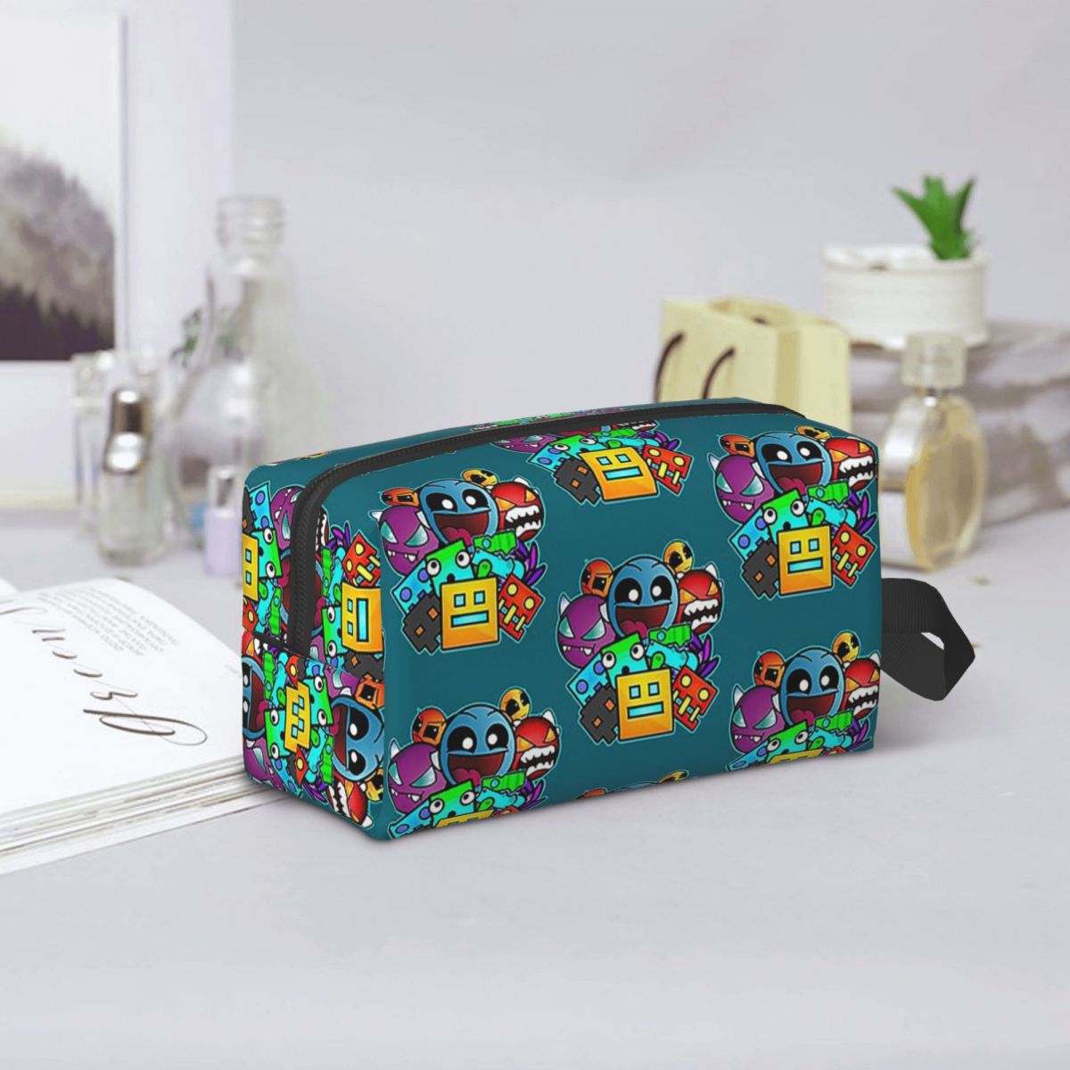 Beauty Makeup Games Free - Video Game Geometry Dash Makeup Bag