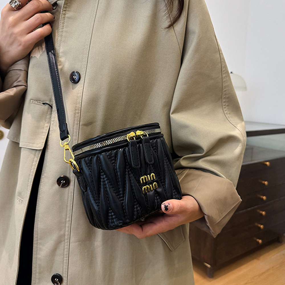 2026 new makeup bag, high-end  - Beauty Makeup Box recension och pris