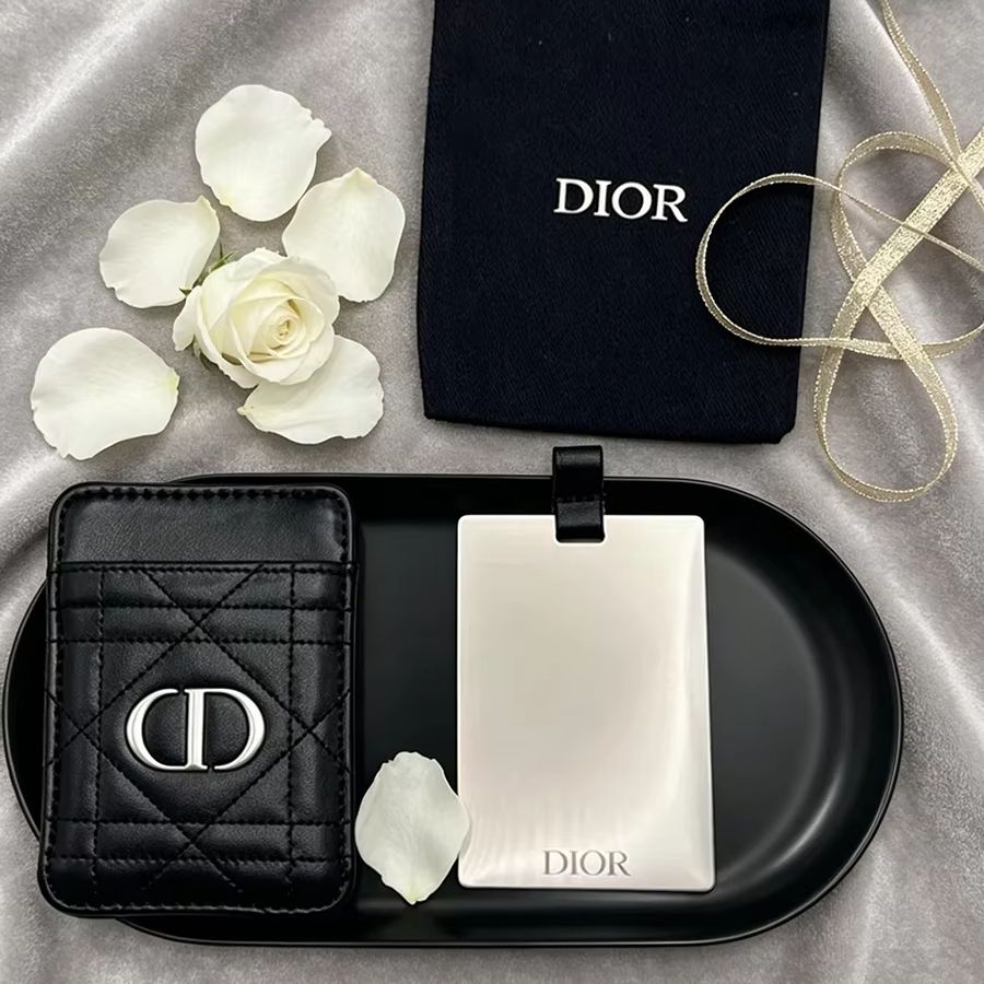 Dior Dior’s Bag Multi-function - Beauty Makeup Dior recension och pris