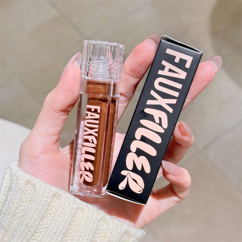 Huda Beauty Faux Filler Shiny  - Huda Beauty Makeup Bag recension och pris
