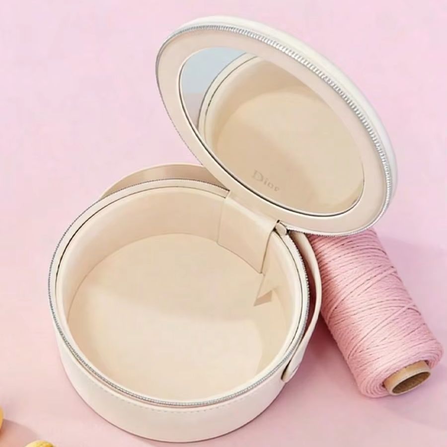 Christian Dior Dior’s Bag Luxu - Beauty Makeup Dior recension och pris